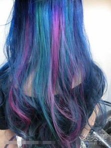 春夏回頭率超高的撞色染發(fā) 你敢試試嗎